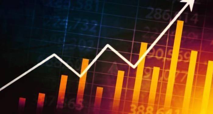 Vietnam's H1 Growth at 6.42%: Recovery in Sight?